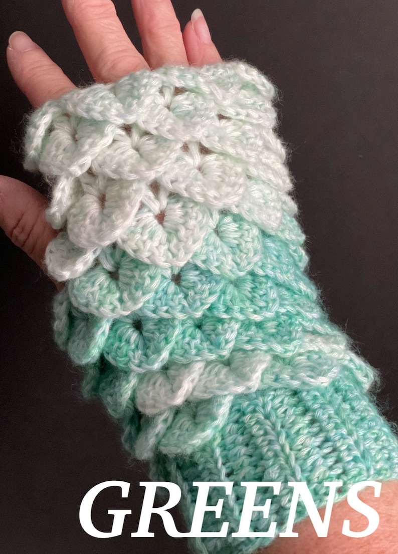 Dragon Scale Fingerless Gloves Volume 2 Greens