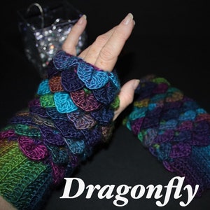 Dragon Scale Fingerless Gloves - Volume 1