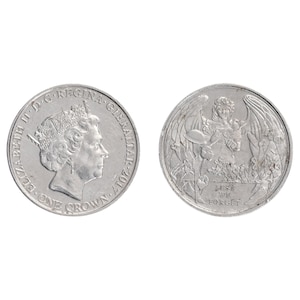 Elizabeth II. D.G. Regina. Gibraltar - 2017 - ONE CROWN