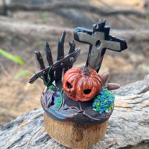 Pumpkin Graveyard, Halloween Pumpkin, Halloween Polymer Decoration