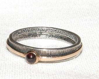 Atellier ring, handmade, ladies' ring 925/000, with gold band and cabochon, size 57