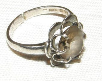 Noble antique English ladies' ring with claw setting, crystal at the top, 925 silver, size 53