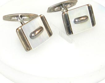 1 pair of vintage men's cufflinks, 50s, 835/000 silver with mother-of-pearl plates