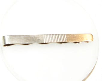 Authentic tie pin from the 1950s with striped pattern, hallmarked 835 silver