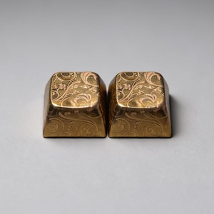 Steampunk Bronze Filigree Artisan Keycap, Vintage Ornate Damask Key Cap, Antique Copper Style Mechanical Keyboard Cap, Gothic Gamer Gift