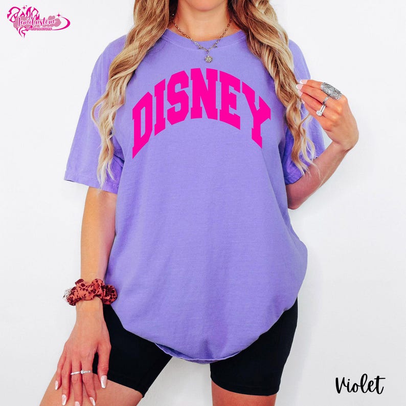 Disney Vacation T-Shirt, Women's Disney Tee, Summer Disney, Trendy, Preppy, Oversized, Comfort Colors Disney Shirt, Neon Disney World Shirt immagine 9