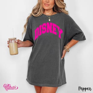 Disney Vacation T-Shirt, Women's Disney Tee, Summer Disney, Trendy, Preppy, Oversized, Comfort Colors Disney Shirt, Neon Disney World Shirt immagine 3