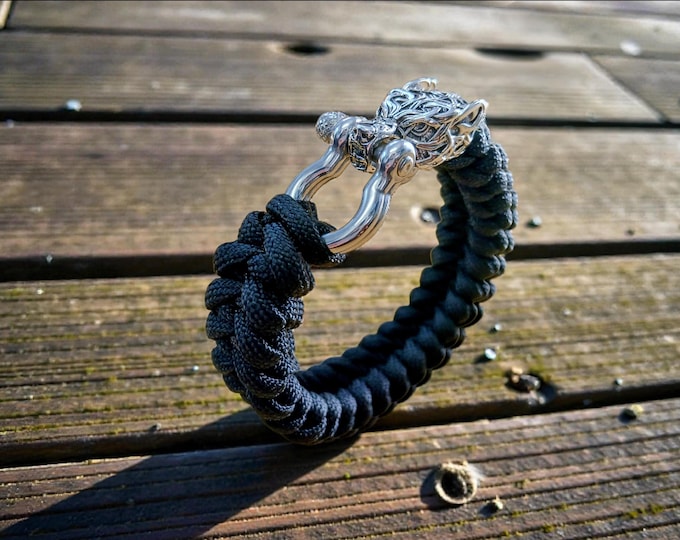 Paracord Bracelet Viking Fenrir Wolf Head