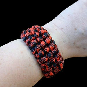 Red/Black Pattern “Embercoil” Paracord Bracelet