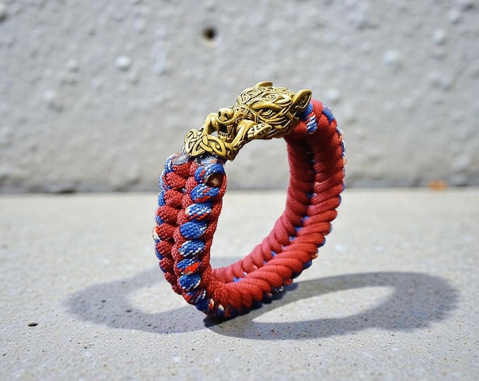 Paracord Bracelet “The Shieldwall Wolf"–Red & Blue