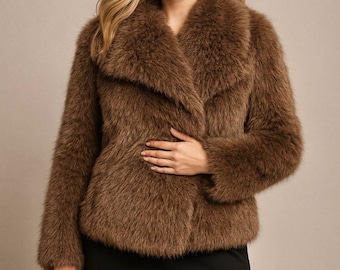 Women’s Brown Faux Fur Coat Jacket, Vintage Fluffy Plush Winter Warm Oversized Outerwear