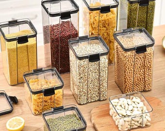 Set di contenitori ermetici trasparenti per la dispensa, organizer da cucina minimalista per cereali, pasta, frutta secca e altri alimenti secchi.