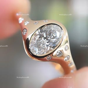 2.00 Ct Oval Moissanite Engagement Ring Bezel Set Oval Moissanite Ring 14k Yellow Gold Cluster Diamond Ring Wedding Bridle Ring For Woman