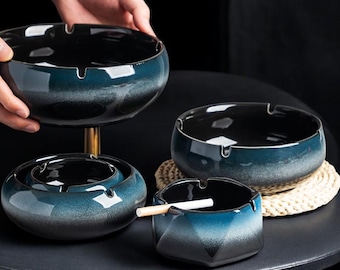 レトロな陶器の和風の赤い竹の木製灰皿、家庭用陶器の飛散防止カバー