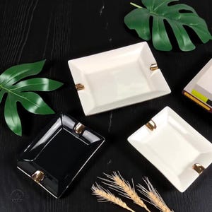 Luxury Ceramic Tray Ashtray – Vintage-Inspired Cigar Holder for Men’s Office, Home Bar, or Coffee Table Decor – Elegant & Functional