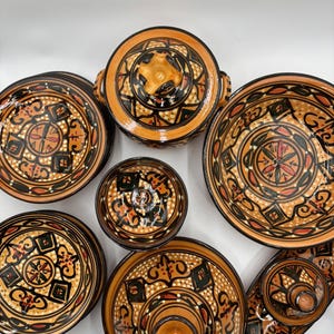 Traditional Handmade Clay Dinnerware Set for 6 – Hand-Painted Algerian Pottery