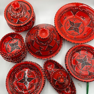Traditional Handmade Clay Dinnerware Set for 6 – Hand-Painted Algerian Pottery