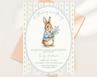 Invitación vintage para baby shower de Peter Rabbit, invitación para baby shower de otoño, verano y primavera, invitación con conejito floral azul (plantilla editable)