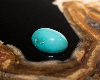 High Grade Carico Lake 1970's Blue Green Nevada Turquoise Cabochon 11.9ct. Custom Cut Gemstone, Rare gem for jewelers and collectors