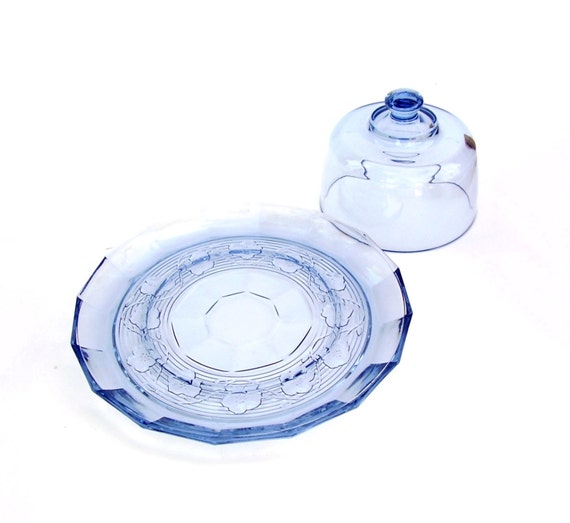 Beautiful french vintage pressed glass serving plate and matching cloche dome food protector