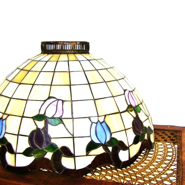 Vintage Stained Glass Lampshade Large Tulip Design