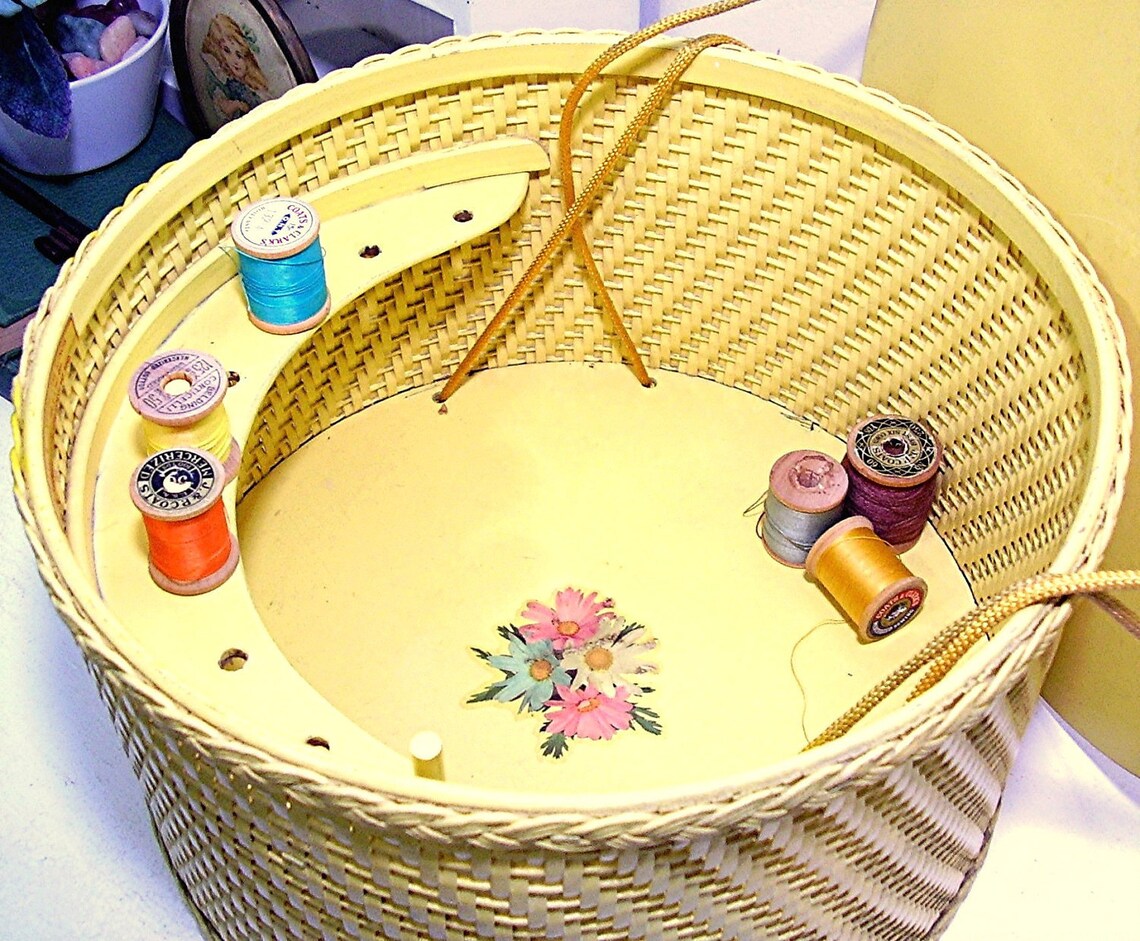 Vintage Sewing Box 1930s Princess Round Yellow Wicker Shabby Etsy