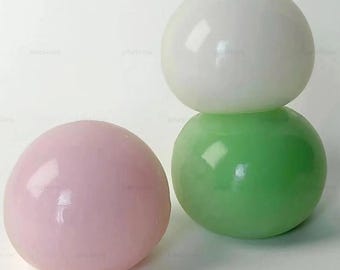 Reserva anticipada la colección de pelotas antiestrés Hanami Mochi - Colección Adorable