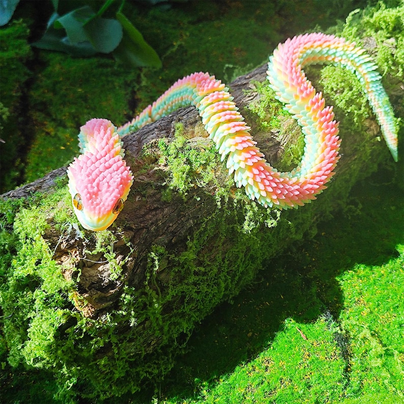 Articulated 3D Printed Flexible Snake Fidget Toy, Dazzling Iridescent PLA Posable Desk Decor, Fidget ADHD Snake Toys, Toy Animal, Flexi Toys image 2