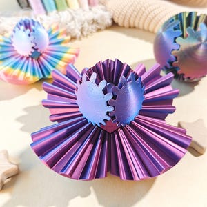 3D Printed Gear Ball Sphere Fidget Toy, Transformable Desk Toy, Colorful Gradient Puzzle Ball, Easter Birthday Gift for Kids Adults
