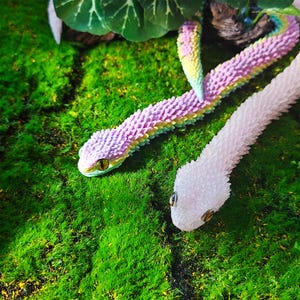Articulated 3D Printed Flexible Snake Fidget Toy, Dazzling Iridescent PLA Posable Desk Decor, Fidget ADHD Snake Toys, Toy Animal, Flexi Toys image 13