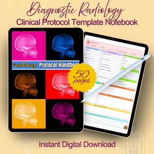Op de afbeelding: Een digitale notebook met gekleurde schedelröntgenfoto's en de tekst "Diagnostic Radiology Clinical Protocol Template Notebook." Het toont een sjabloon voor medische onderzoeksnotities en een stylus. Bevat de tekst "Instant Digital Download."