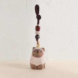 Handmade Wooden Carving Cat Keychains, Wooden Cat Ornaments, Creative And Cute Car Charm, Hand Craft wood art, Siamese