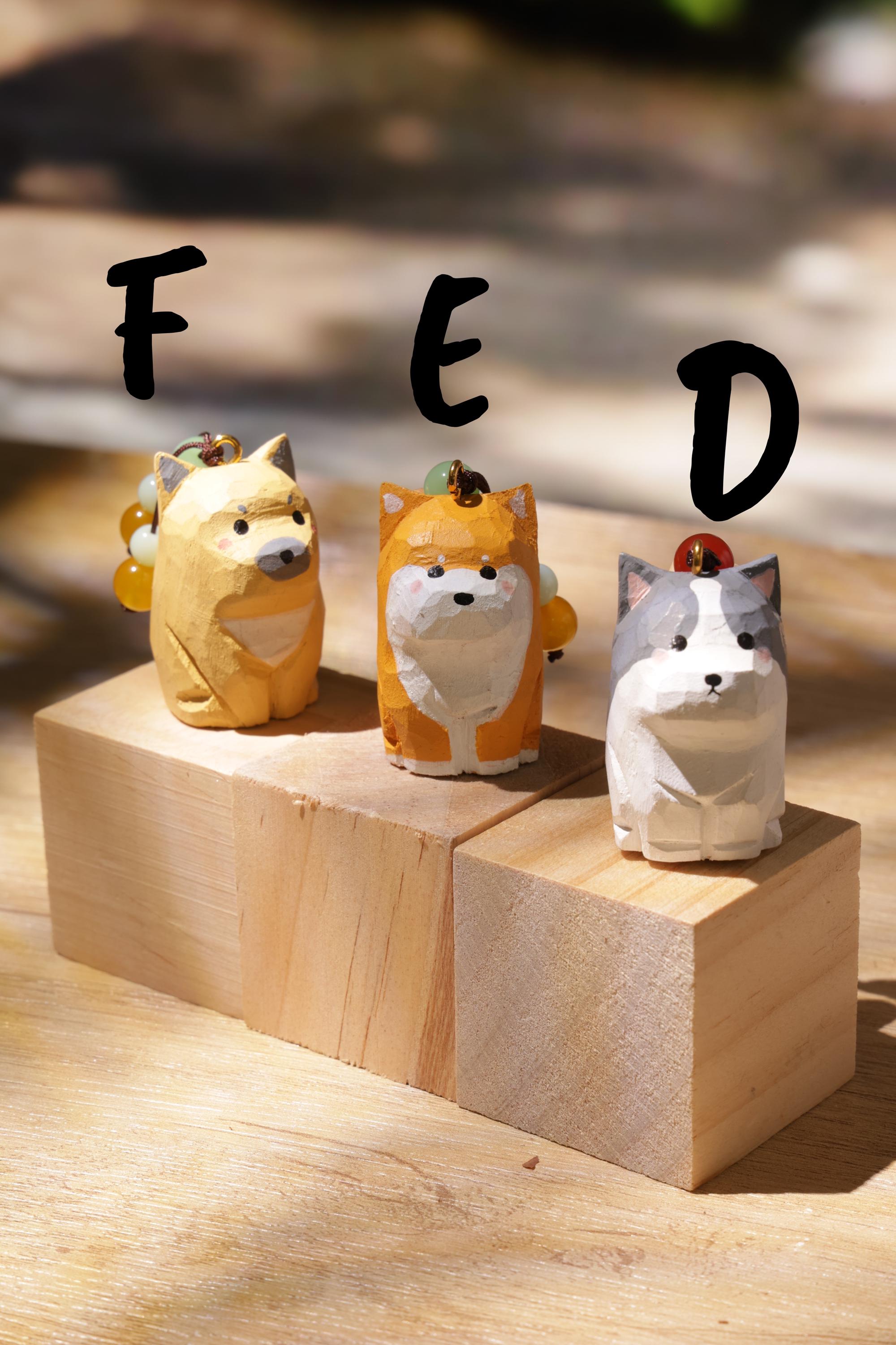 Handmade Wooden Carving Dog Keychains, Wooden Dog Ornaments, Creative ...