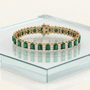 Zartes Baguette-Smaragd-Tennisarmband aus 925er Sterlingsilber, luxuriöses Hochzeits- und Brautschmuck-Geschenk, Geburtsstein-Stapelarmband.