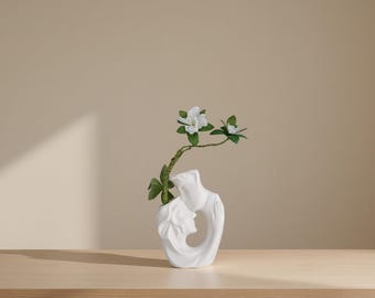 Kiss Couple Ceramic Vase : Romantic Home Decor Sculpture