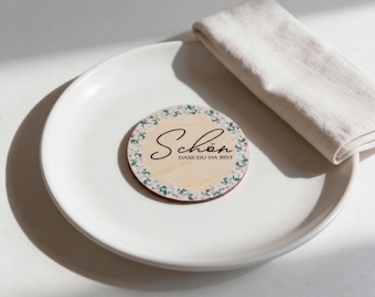 Platzkarten Hochzeit Holz Ø6cm personalisiert – Blütenkranz – Tischkarten Namen – Gastgeschenk Hochzeit
