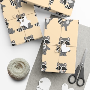 Raccoon Gift Wrap Paper Roll, Eco-Friendly Wrapping, Cute Animal Paper, Unique Gift Wrap