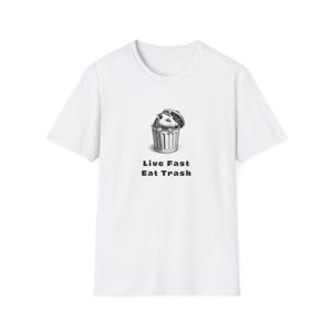 Live Fast Eat Trash T-Shirt, lustiges Opossum Shirt, lustiges Opossum Shirt