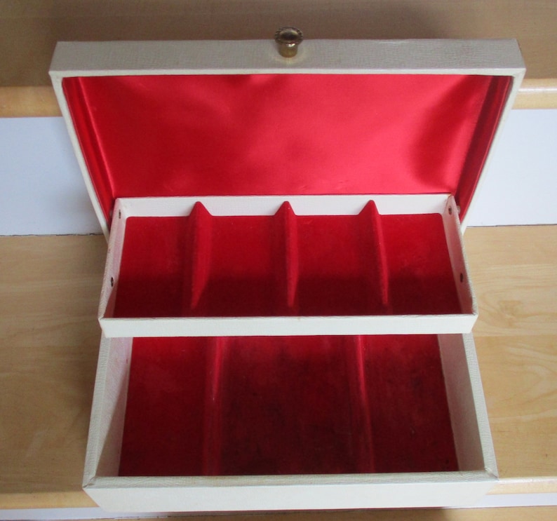 Vintage 2 Jewelry Boxes 2 Tier Faux Leather Red Interior Royal Purple Velvet Lining Buxton White 2 Tier Gold with Lock No Key