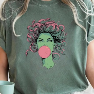 Modern Medusa Bubblegum Shirt - Pastel Goth Greek Mythology Tee - Edgy Feminist Gift - Aesthetic Top