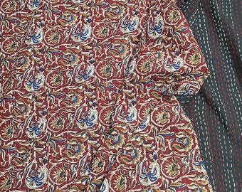 Trapunta Kantha floreale rossa / Copriletto in cotone reversibile stampato a mano