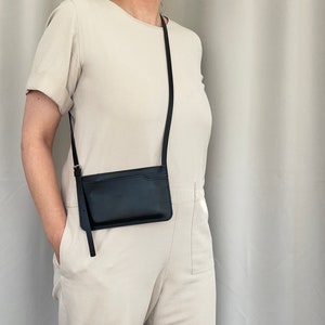 EDGE phone purse - black leather
