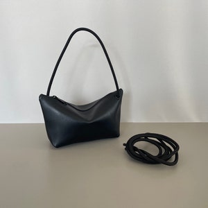 CORD pouch black leather image 3