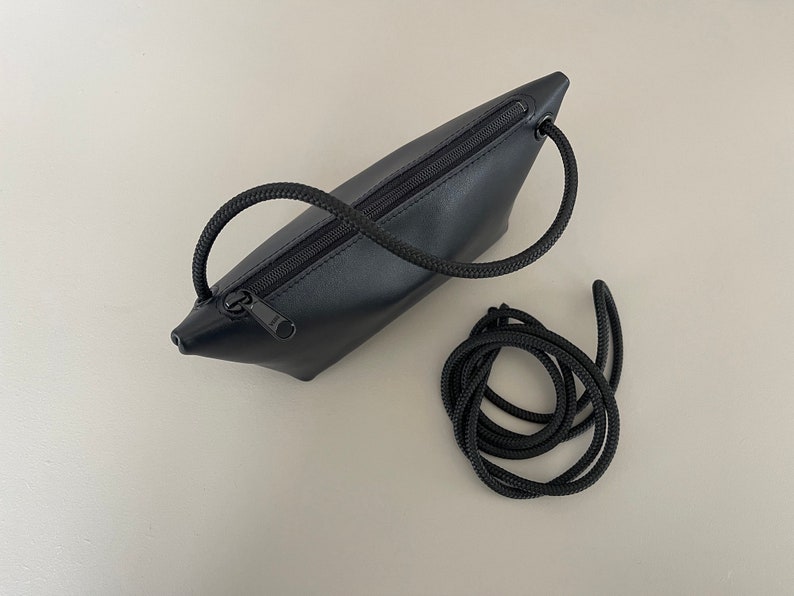 CORD pouch black leather image 6