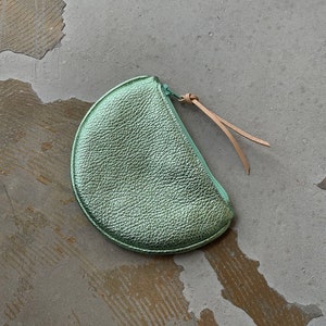 FLAT MOON purse green shimmer leather image 3