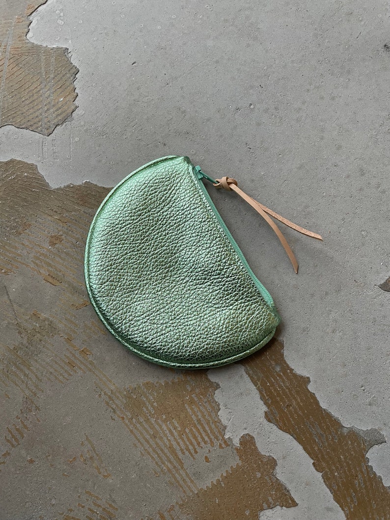 FLAT MOON purse green shimmer leather image 3