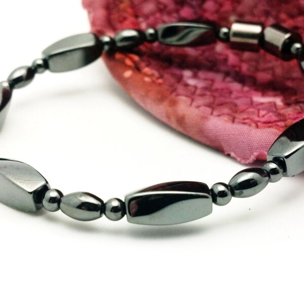 Black Magnetic Therapy Jewelry || Hematite ||  Triple Strength Beads || Custom Sized || Holistic || Neodymium Clasp || Pain Relief || Health