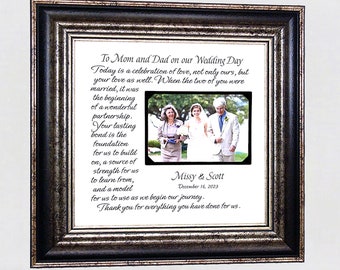 Personalized Wedding Picture, Frame Photo Mat for Parents, Wedding Gift for Parents, Mom and Dad from bride and groom