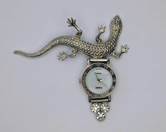 Vintage Visage Women's Fob Nurses Quartz Watch Lizard Rhinestones