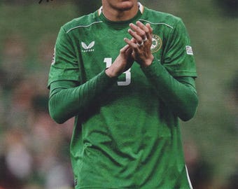 フットボール - ケイシー・マカティア - 直筆サイン入り 12 x 8 インチ フォトカード - アイルランド共和国 - COA